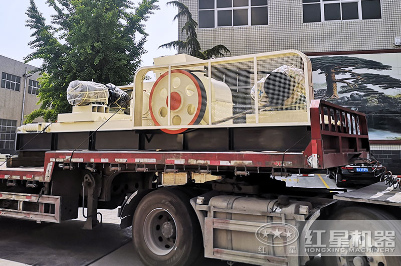 設備裝車發(fā)貨現場