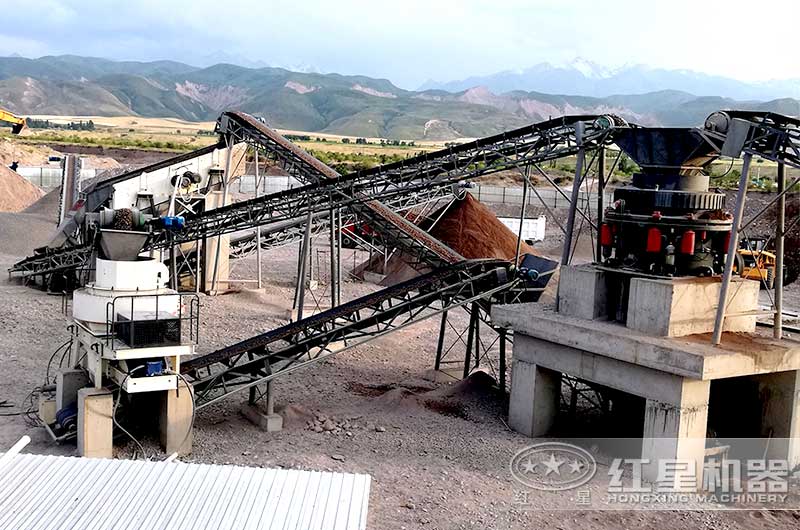 石子生產(chǎn)線現(xiàn)場圖：顎破+圓錐破+制砂機