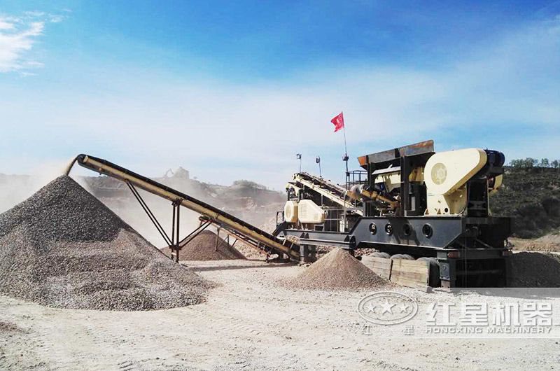 移動(dòng)碎石機(jī)一天能碎多少噸？