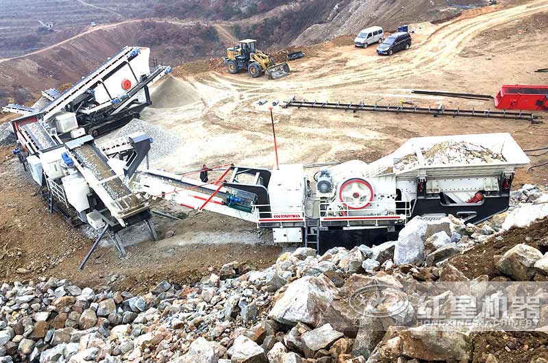 移動(dòng)碎石機(jī)一天能碎石多少噸？