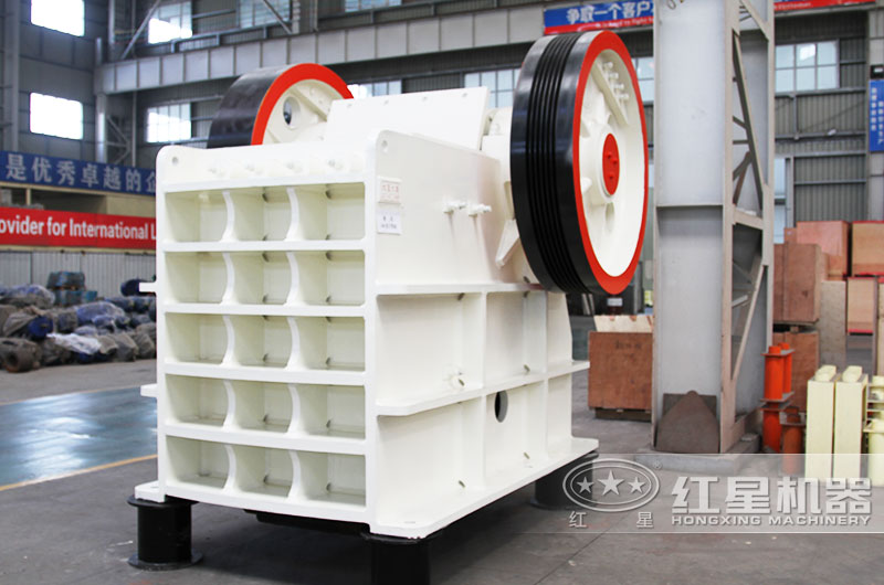 每小時500噸大型破碎機多少錢一臺？