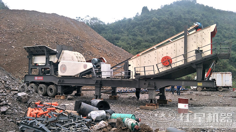 小型移動建筑垃圾破碎機(jī)